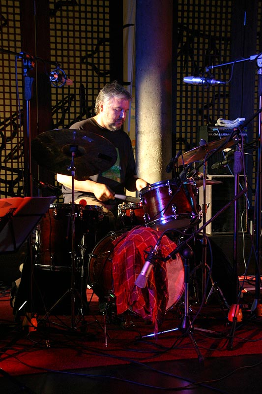 Image 1208815 (auto)