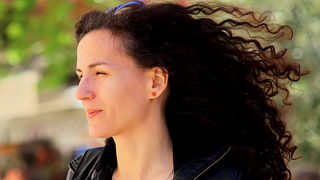 Skitnja gradom by Roberto Lerga