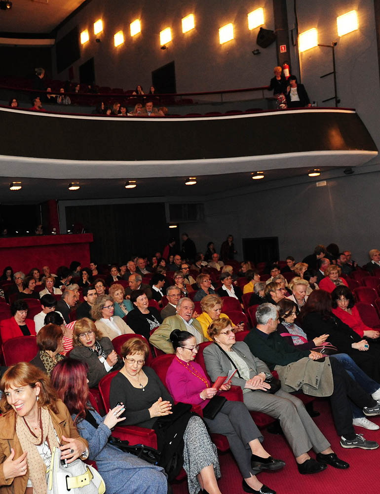 Zadar, 24.04.2013. snimio: Nenad Marčev 
dramska pretplata 
Kazalište PLAYDRAMA, Split 
Jeffrey Hatcher 
PICASSO 
redateljica: Nenni Delmestre 
igraju: Elvis Bošnjak, Lana Helena Hulenić 
Velika dvorana HNK Zadar