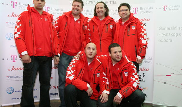 Zagreb, 010210.
Edukacijski centar HT-a.
Medijsko predstavljanje Hrvatske olimpijske delegacije za Zimske olimpijske igre Vancouver 2010.  na kojem je prisustvovala i predsjednica Vlade RH Jadrnaka Kosor.
Na slici: clanovi bob delegacije.
Foto: Davor Pong