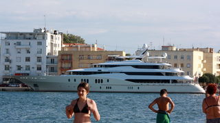 Superjahta “Eminence” u zadarskoj luci Superjahta “Eminence” u zadarskoj luci