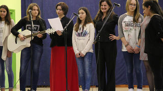 OŠ Stanovi- humanitarni klapski koncert