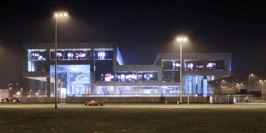 Zagreb, 101209.Avenija Dubrovnik 17.Muzej suvremene umjetnosti (MSU).Foto: Vjekoslav Skledar / CROPIX Zagreb, 101209.Avenija Dubrovnik 17.Muzej suvremene umjetnosti (MSU).Foto: Vjekoslav Skledar / CROPIX