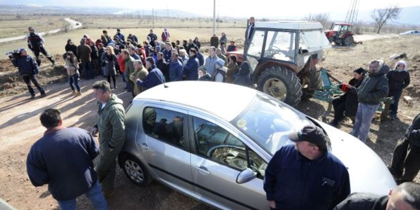 dalmacijavino, radnici (Foto: Nikša Stipaničev / Cropix)