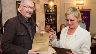 Lions club Zadar dodijelio zahvalnice umjetnicima, foto: Leo Banic Lions club Zadar dodijelio zahvalnice umjetnicima, foto: Leo Banic