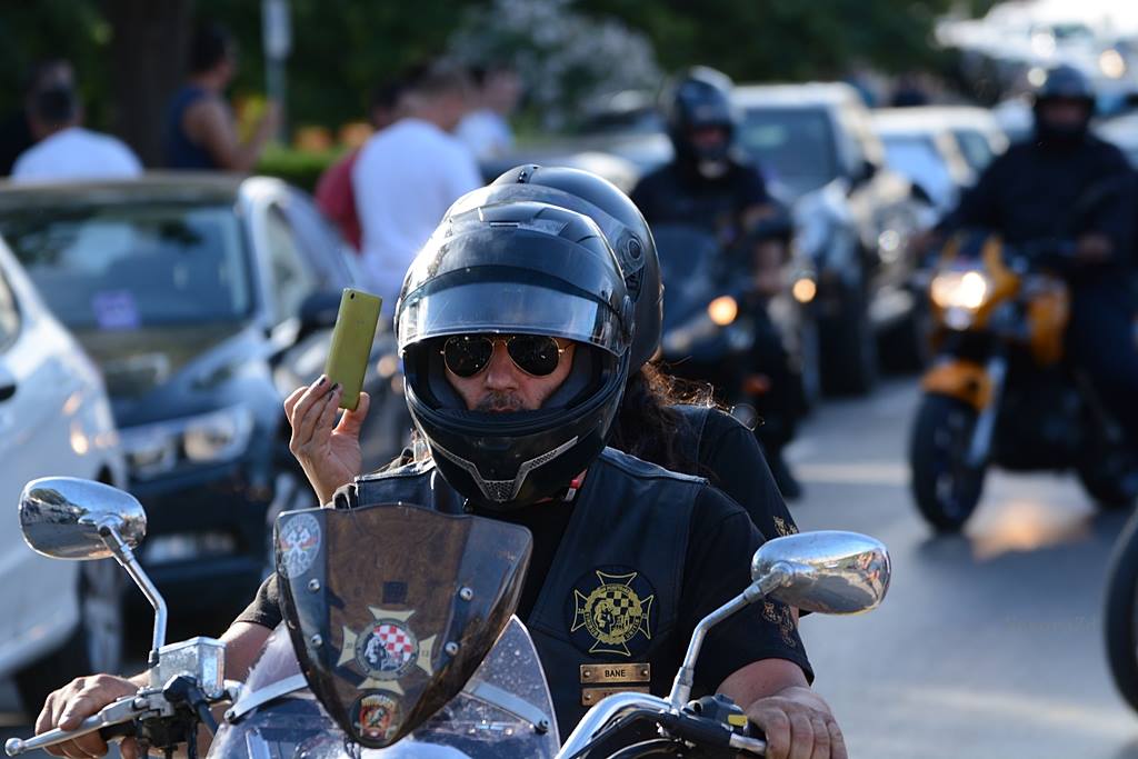 Defile bajkera ulicama Zadra u povodu 10. rođendana Moto kluba Beštije. Foto: Jadra NeveraZD Defile bajkera ulicama Zadra u povodu 10. rođendana Moto kluba Beštije. Foto: Jadra NeveraZD