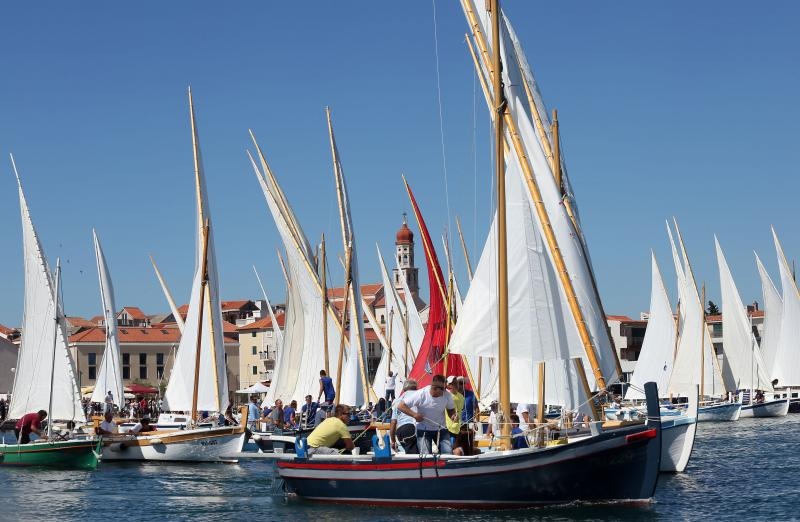 Betina: Regata na latinsko idro “Za dušu i tilo”. Photo: Duško Jaramaz/PIXSELL