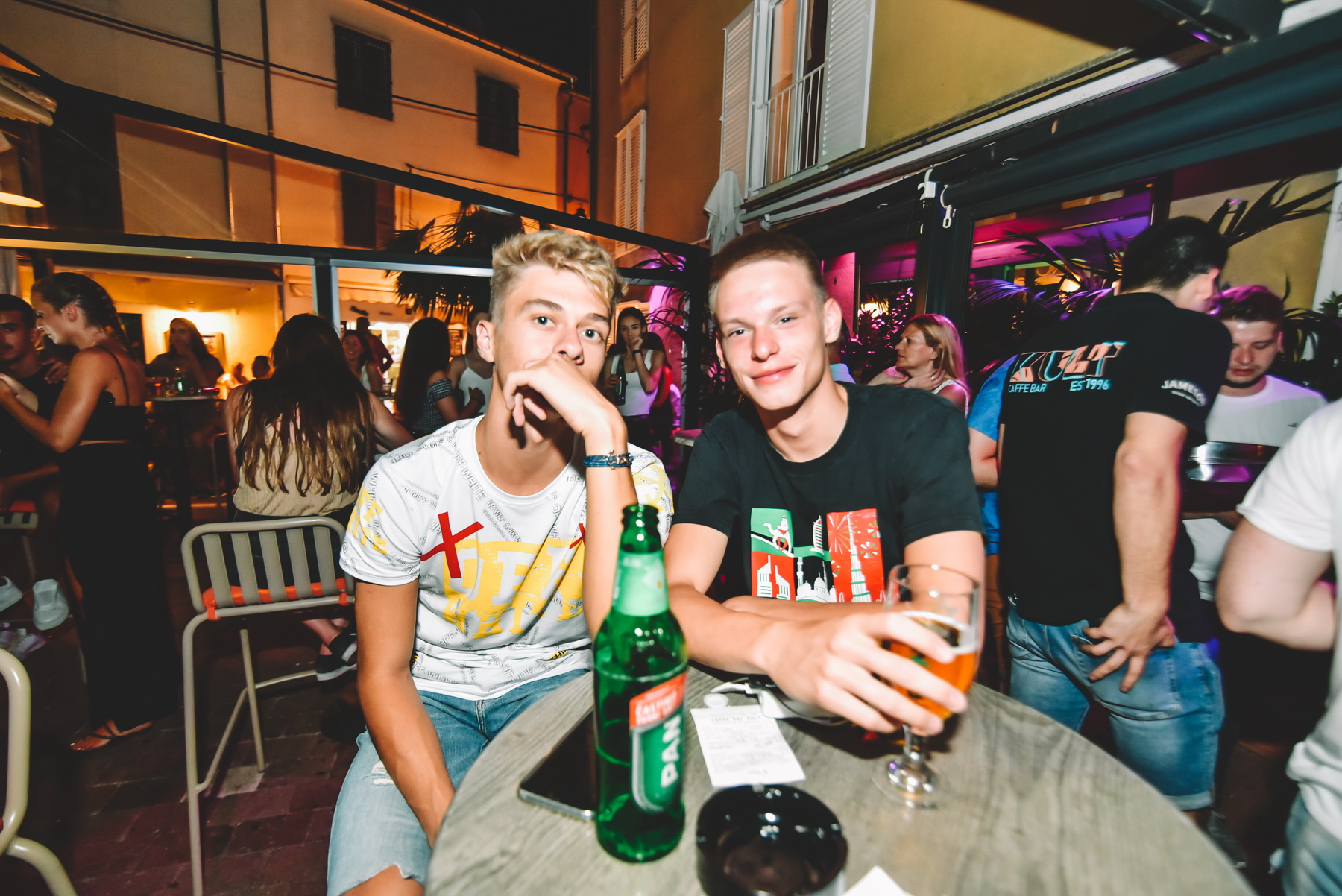 Colonia @ Caffe bar Kult