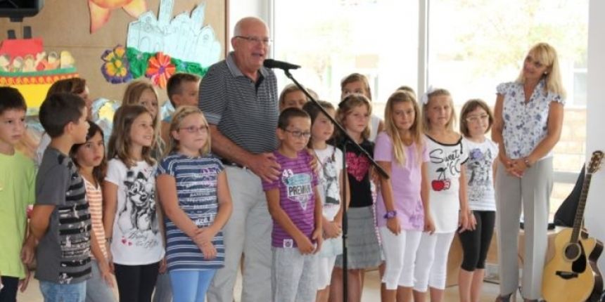 Prvi dan škole, gradonacelnik u osnovnoj skoli, skola, ucenici, nastava Prvi dan škole, gradonacelnik u osnovnoj skoli, skola, ucenici, nastava