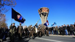 Image 380827 (auto) Image 380827 (auto)