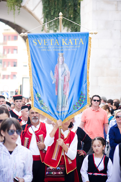 Sajam “Eko etno” najavljen svečanom povorkom (foto:Saša Čuka) Sajam “Eko etno” najavljen svečanom povorkom (foto:Saša Čuka)