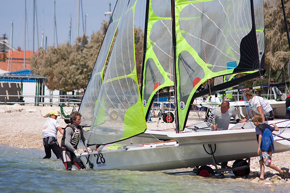 Jedrenje: SP klase 49er – treći dan (foto:Saša Čuka)
