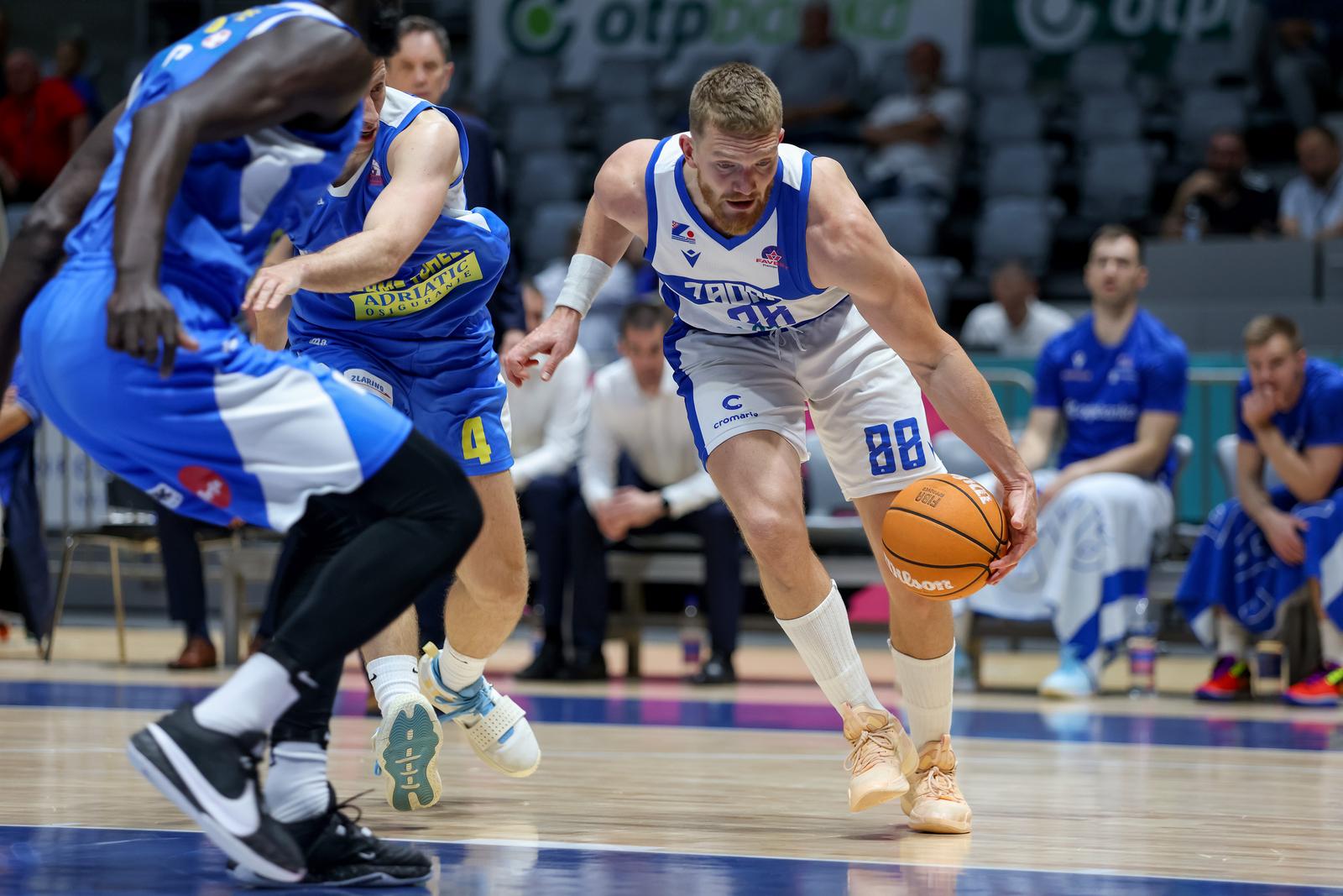 KK Zadar porazio KK Zabok u četvrtfinalu FAVBET Premijer lige KK Zadar porazio KK Zabok u četvrtfinalu FAVBET Premijer lige