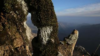 16.03.2014., Juzni Velebit – Topljenje snijega na Juznom Velebitu i procvjetani prvi planinski cvjetovi u ranom proljecu najavljuju skorasnje toplije vrijeme. Photo: Filip Brala/PIXSELL Autor Filip Brala/PIXSELL Ključne riječi rekreacija, planina, pro 16.03.2014., Juzni Velebit – Topljenje snijega na Juznom Velebitu i procvjetani prvi planinski cvjetovi u ranom proljecu najavljuju skorasnje toplije vrijeme. Photo: Filip Brala/PIXSELL Autor Filip Brala/PIXSELL Ključne riječi rekreacija, planina, pro