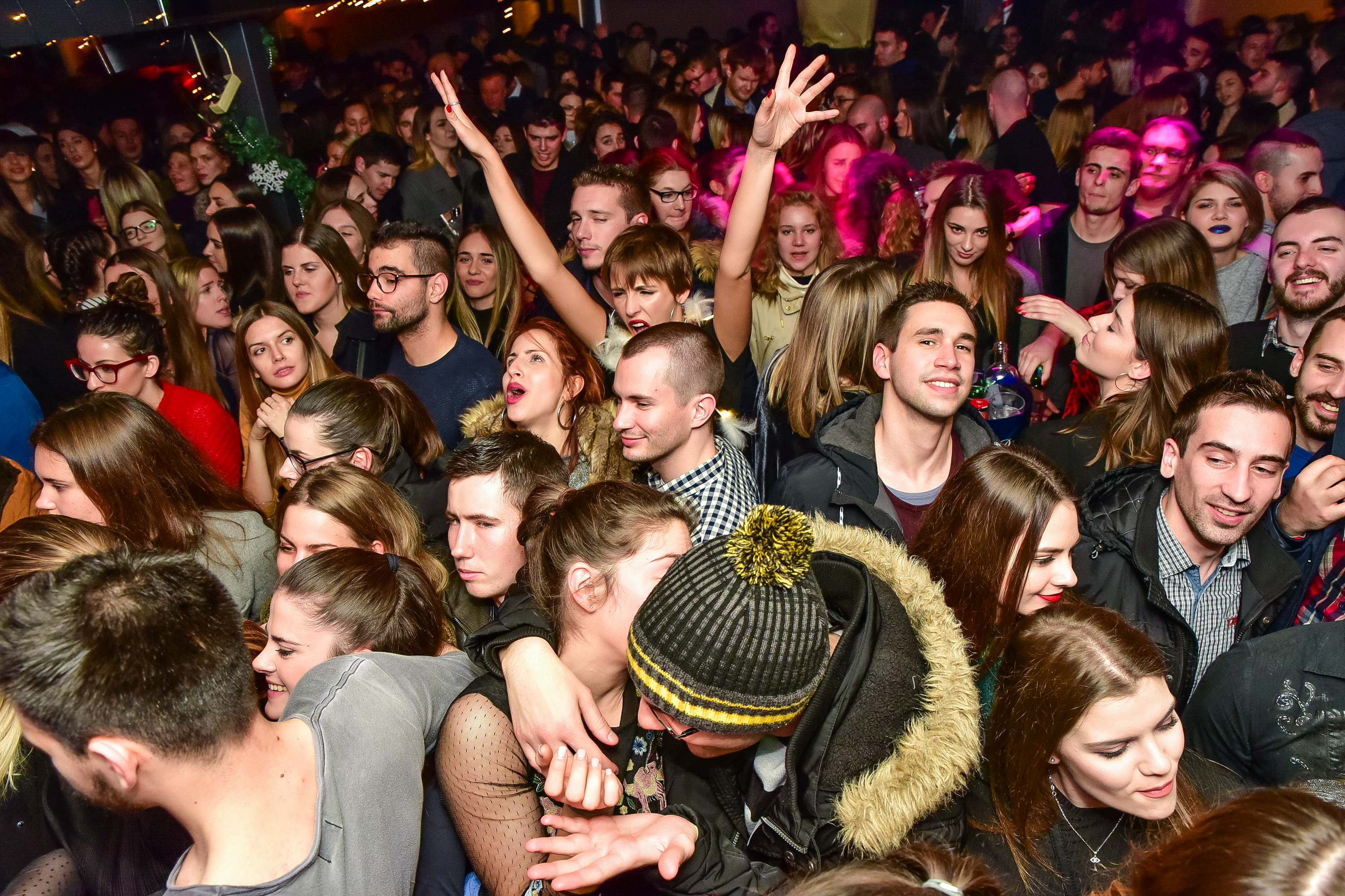 Vesna Pisarović @ Kult Caffe Bar