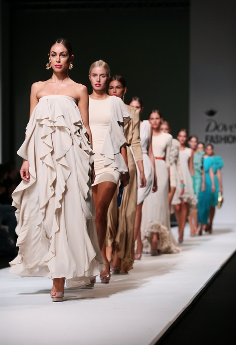 Zagreb, 300911.
Zagrebacki velesajam.
Modna revija Dove Fashion.hr proljece – ljeto 2012.
Na slici: revija Aleksandra Dojcinovic.
Foto: Biljana Gaurina / CROPIX Zagreb, 300911.
Zagrebacki velesajam.
Modna revija Dove Fashion.hr proljece – ljeto 2012.
Na slici: revija Aleksandra Dojcinovic.
Foto: Biljana Gaurina / CROPIX