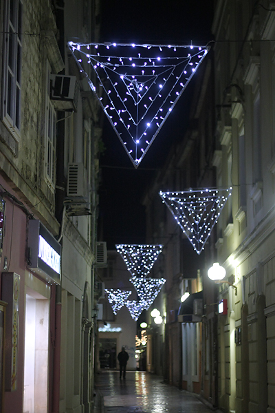 Božićni ukrasi u Zadru Božićni ukrasi u Zadru