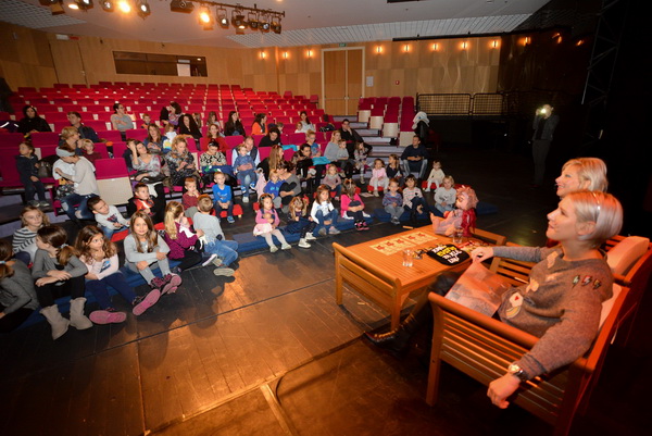 Image 381173 (auto) Image 381173 (auto)