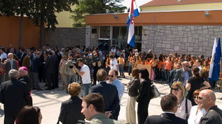 Svecano otvaranje obnovljene osnovne skole Kruno Krstic u Arbanasima
