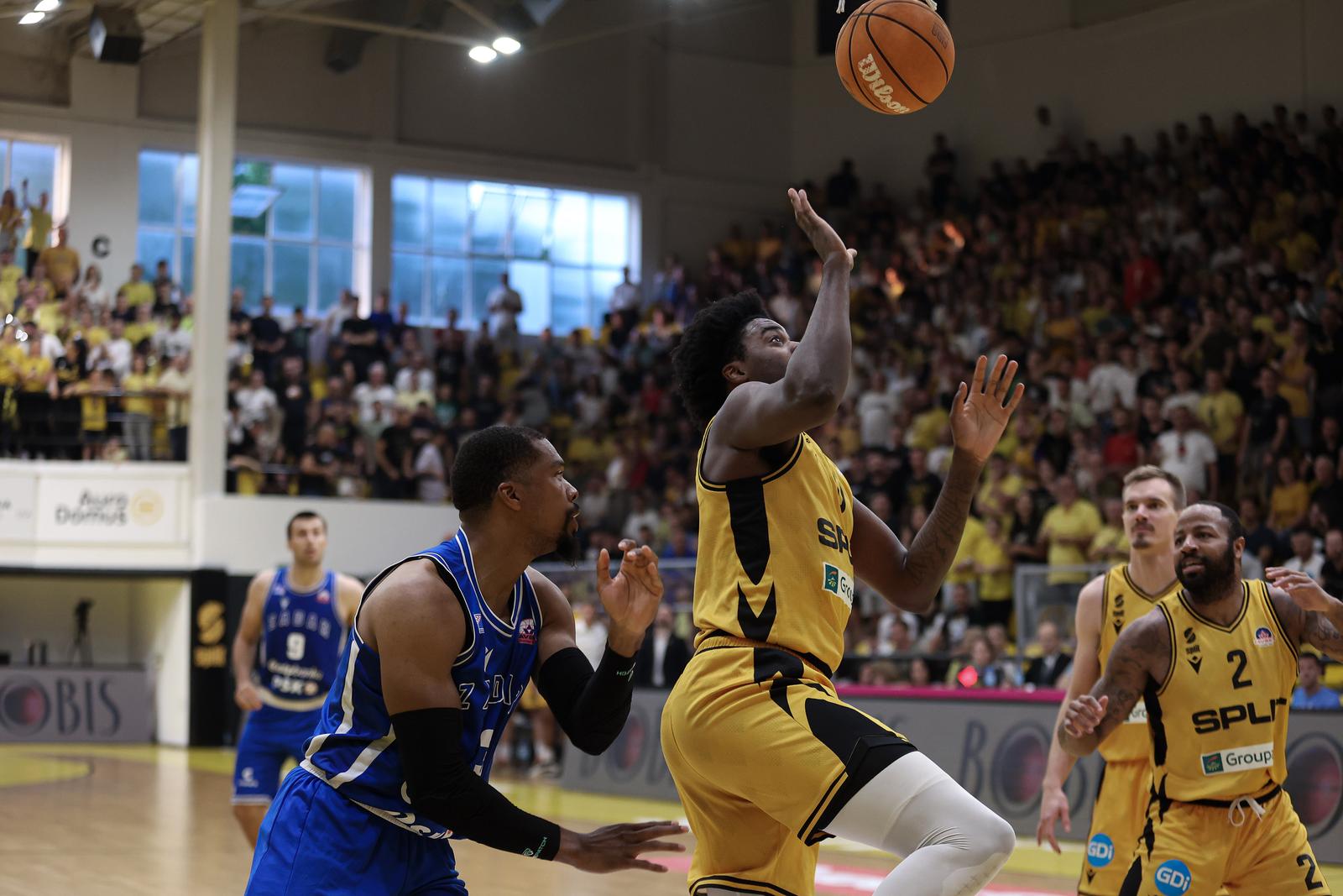 Favbet Premijer liga, finale doigravanja, 3. utakmica: KK Split – KK Zadar 87-77 Favbet Premijer liga, finale doigravanja, 3. utakmica: KK Split – KK Zadar 87-77