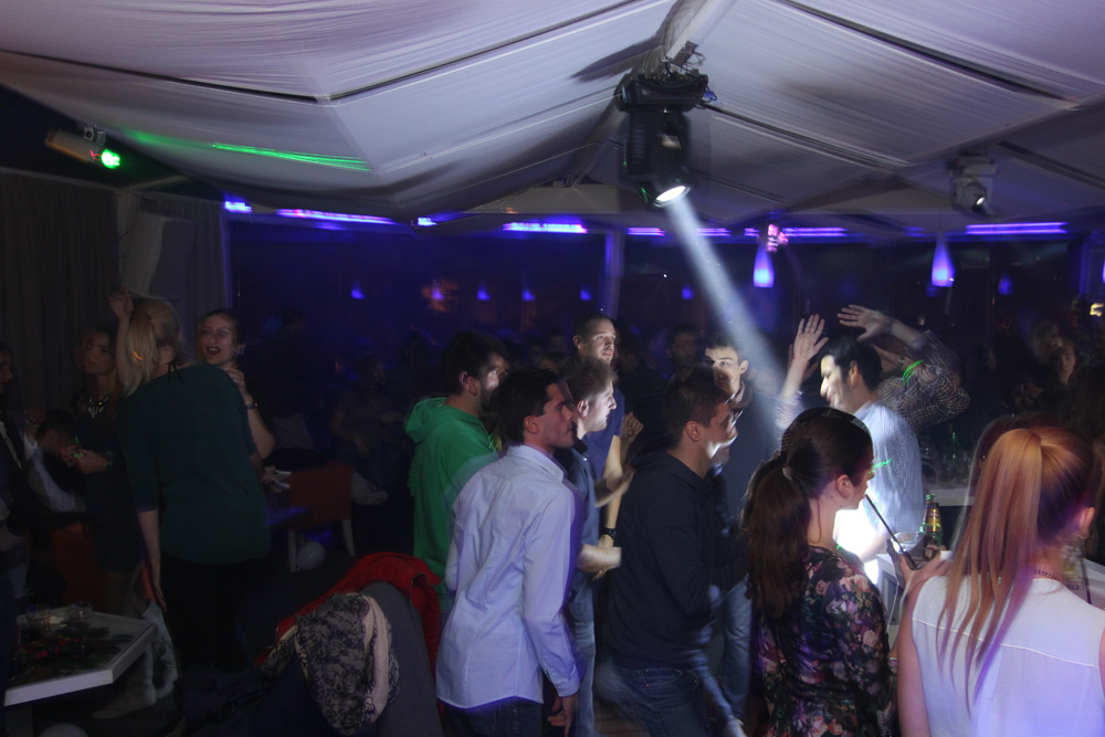 “House of fun”: Otvorenje zimske sezone u Lounge baru Ledana