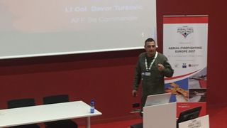 Susret korisnika Canadaira francuskom Nimesu