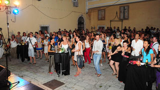 Zadar, 2.8.2013. snimio: Nenad Marčev 

Mario Huljev i
Dino Dvornik tribute band

Jurica Leikauff, klavijature, 
Marko Duvnjak, bubnjar, 
Alen Svetopetrić, bas gitara, 
Zoran Jex Jaeger, gitara,
Ivan Premelč, saksofon.


Dvorište Providurove palače