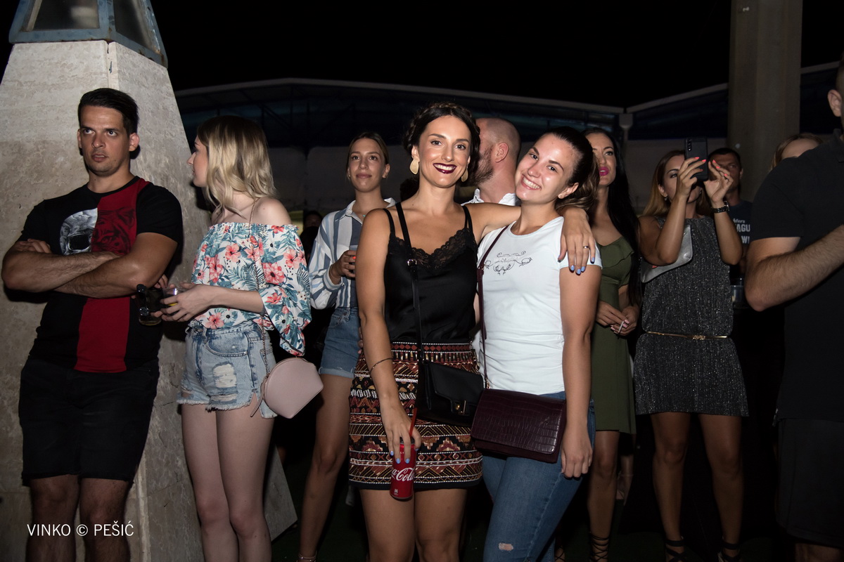 Severina oduševila nastupom na bazenu Ilirije u Biogradu na Moru