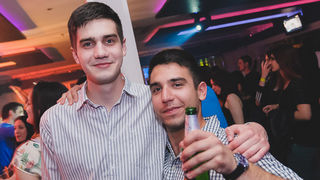 Siniša Vuco @ Hitch bar, 16.5.2015. (Foto: Ivan Toman)