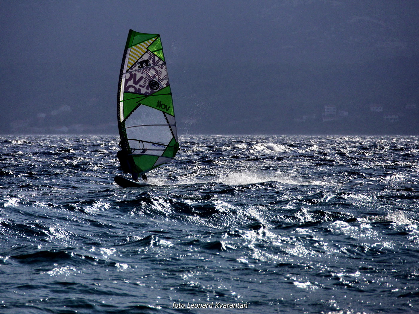 Surferi i kiteri došli na svoje pred neveru