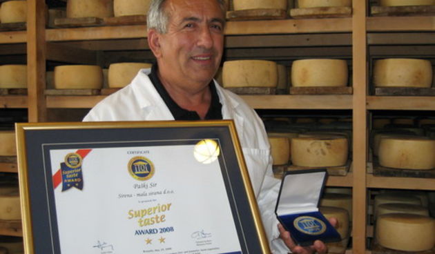 Ivan Gligora s priznanjem (Foto: Josip Portada)