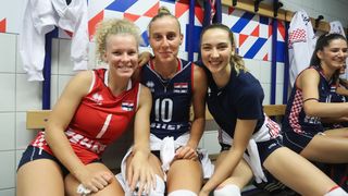 Zadar: Hrvatske i slovačke odbojkašice uoči utakmice Europskog prvenstva Zadar: Hrvatske i slovačke odbojkašice uoči utakmice Europskog prvenstva