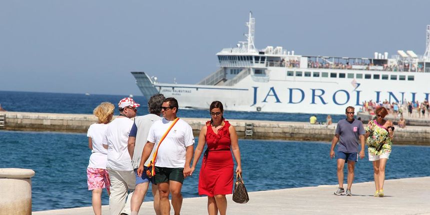 Đir po gradu, subota 17. kolovoza, foto: Iva Perinčić Đir po gradu, subota 17. kolovoza, foto: Iva Perinčić