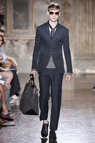 John Varvatos proljeće/ljeto 2010 (Moda.hr) John Varvatos proljeće/ljeto 2010 (Moda.hr)