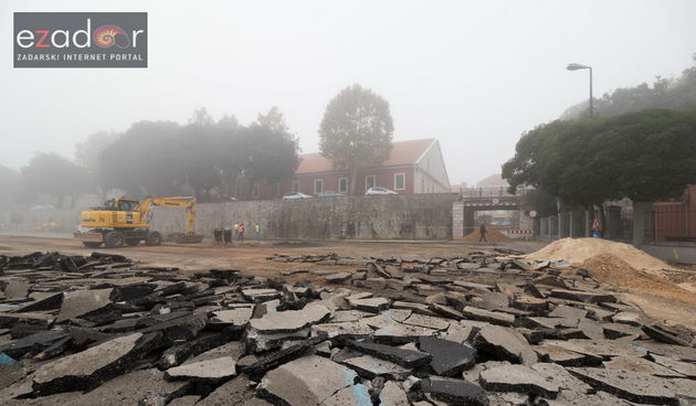 Đir po maglovitom gradu 16. listopada 2017. Radovi, Liburnska obala