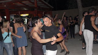 Biograd na Moru 17. srpnja 2009: Nastup Mladena Grdovica u diskoteci Marina Biograd na Moru 17. srpnja 2009: Nastup Mladena Grdovica u diskoteci Marina