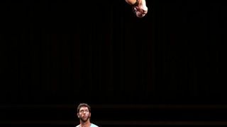 Zagreb, KD Vatroslav Lisinski – Predstava Le Grand C slavne francuske cirkuske skupine Compagnie XY. Zagreb, KD Vatroslav Lisinski – Predstava Le Grand C slavne francuske cirkuske skupine Compagnie XY.