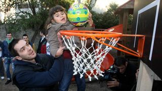 Košarkaši i djelatnici KK Zadar posjetili dječji vrtić Latica, Foto: Dino Stanin/PIXSELL Košarkaši i djelatnici KK Zadar posjetili dječji vrtić Latica, Foto: Dino Stanin/PIXSELL
