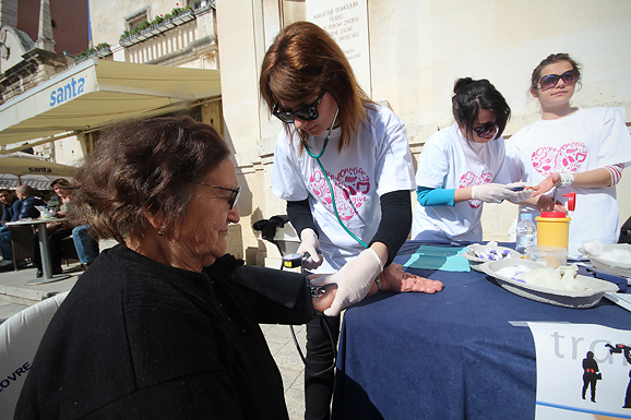 Daruj BUBREG ZA ŽIVOT primi (foto:Saša Čuka) Daruj BUBREG ZA ŽIVOT primi (foto:Saša Čuka)