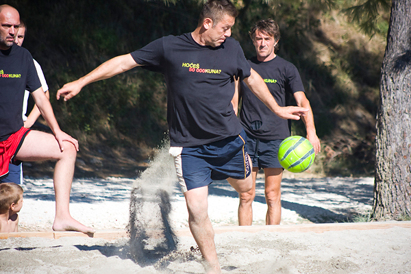 Nogometni turnir na pijesku Kolovara (foto:Saša Čuka)