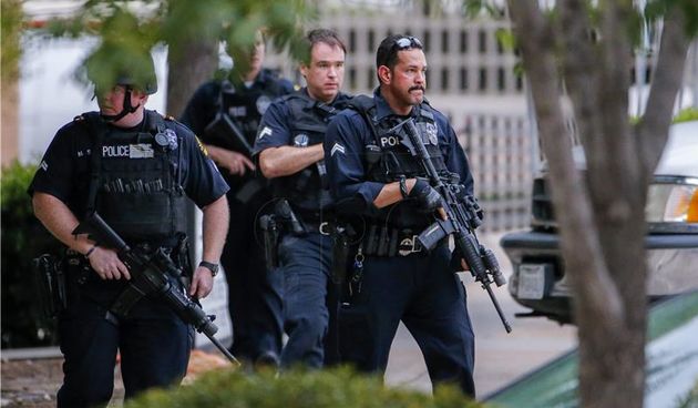 Americka policija, Dallas, pucnjava, foto-HINA