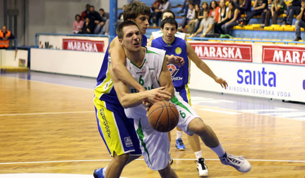 Petar Marić, KK Borik Puntamika – KK  Darda  77-67 (foto:Saša Čuka)
