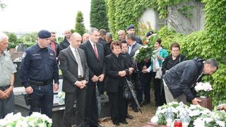 Udruga specijalaca domovinskog rata “Poskoci” Zadar obilježila je 20. obljetnicu pogiblje Svete Denona, pripadnika Specijalne jedinice “Poskoci” Zadar.