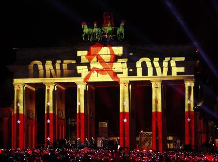 MTV Europe Music Awards Berlin – U2 (Foto: Reuters)