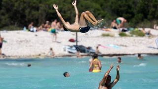 Ljetni dana na dugootočkoj plaži Sakarun, biseru Mediterana s prekrasnim tirkiznim morem, Foto: Filip Brala/PIXSELL Ljetni dana na dugootočkoj plaži Sakarun, biseru Mediterana s prekrasnim tirkiznim morem, Foto: Filip Brala/PIXSELL