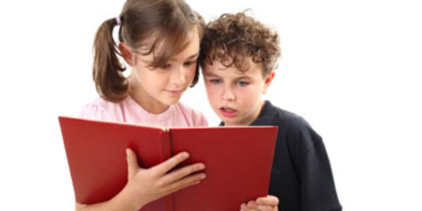 djeca čitaju (foto: www.yourdictionary.com)
