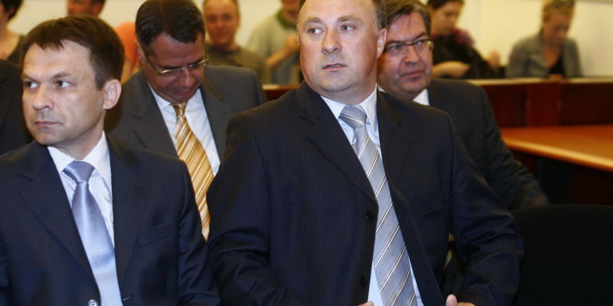 Zagreb, 060611.
Na Zupanijskom sudu u Zagrebu danas je pocelo sudjenje za optuzene u aferi Spice.
Na slici: Zdravko Sestak, Damir Polancec.
Foto: Neja Markicevic / CROPIX