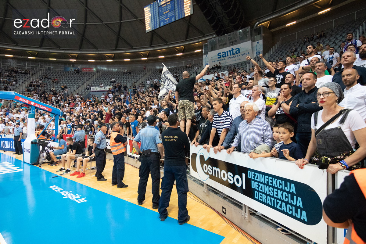 Polufinale doigravanja HT Premijer lige, 1. utakmica: KK Zadar – KK Cibona 89-78