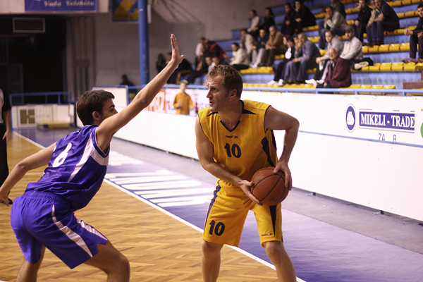 KK Poličnik – KK Jazine, Foto: Saša Čuka KK Poličnik – KK Jazine, Foto: Saša Čuka