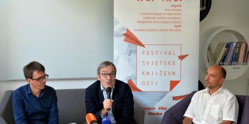Na konferenciji za medije predstavljen program Festivala svjetske knjizevnosti koji ce se odrzavati od 04.-11.09.2016. Seid Serdarevic, Luc Levy, Tomislav Buntak. Photo: Marko Lukunic/PIXSELL Na konferenciji za medije predstavljen program Festivala svjetske knjizevnosti koji ce se odrzavati od 04.-11.09.2016. Seid Serdarevic, Luc Levy, Tomislav Buntak. Photo: Marko Lukunic/PIXSELL